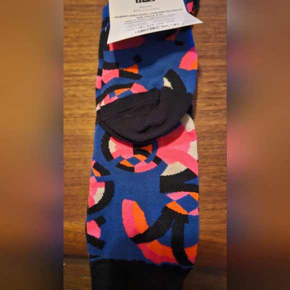 YO SOX Kaledooscope” Women’s Novelty Knee-High Socks. Size 6-10 NWT - Picture 4 of 6